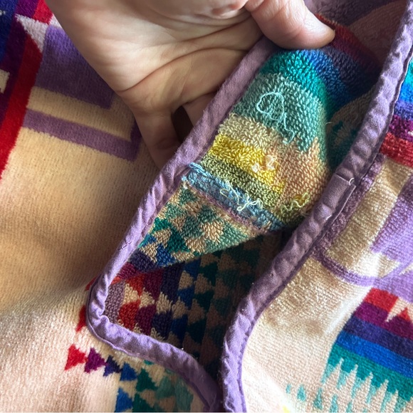 Pendleton Kids Towel - Picture 4 of 4